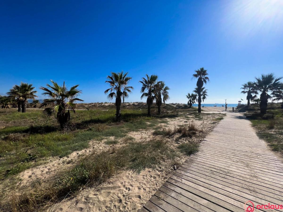 グラオ・デ・カステヨンOasis A 50M Del Marアパートメント エクステリア 写真