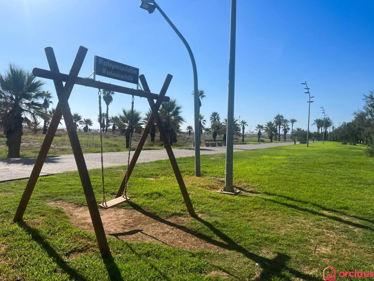 グラオ・デ・カステヨンOasis A 50M Del Marアパートメント エクステリア 写真